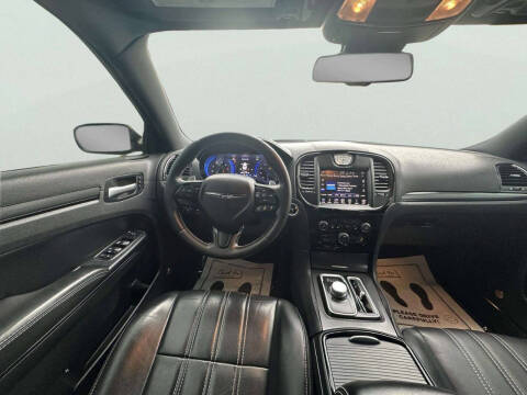 2015 Chrysler 300 S