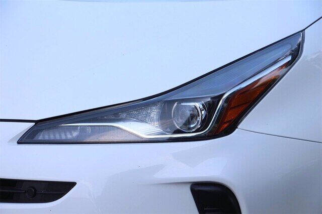 2019 Toyota Prius LE