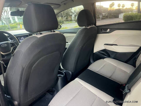 2022 Hyundai Accent SE