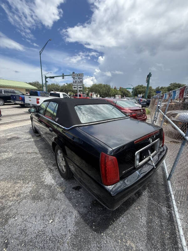2003 Cadillac DeVille