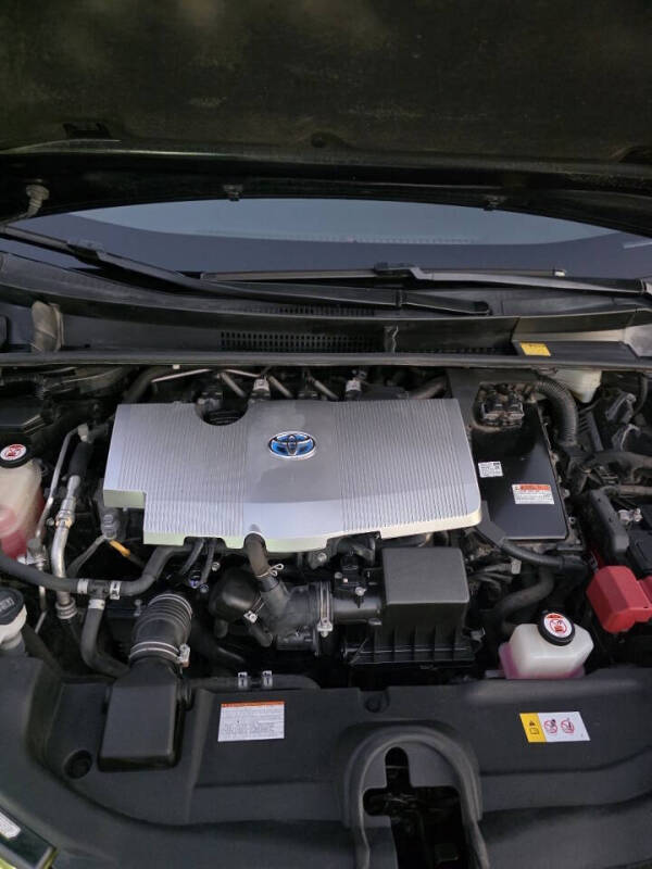 2017 Toyota Prius Two