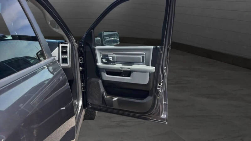 2019 RAM 1500 Classic SLT