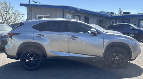 2017 Lexus NX 300h