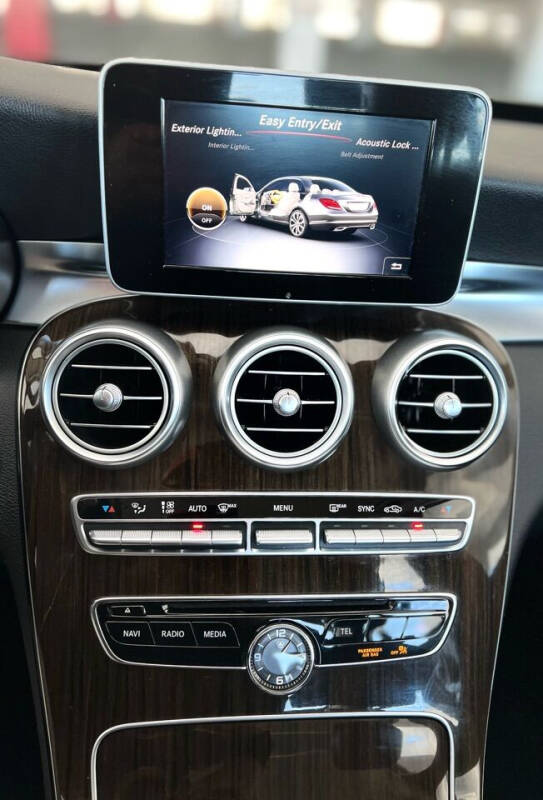 2015 Mercedes-Benz C-Class C 300