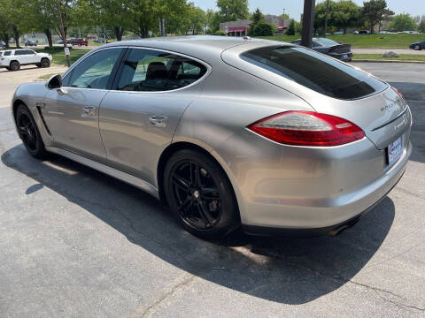 2010 Porsche Panamera 4S