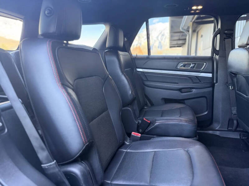 2019 Ford Explorer Sport