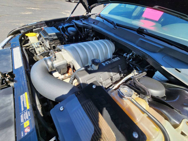 2006 Chrysler 300 SRT-8