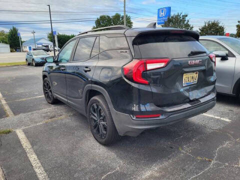 2022 GMC Terrain SLE