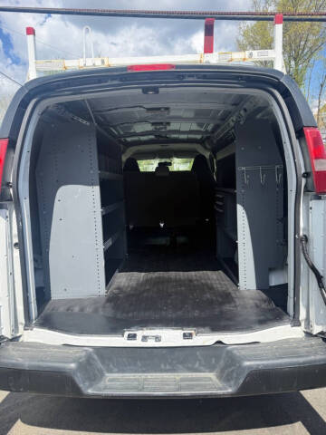 2018 Chevrolet Express 2500