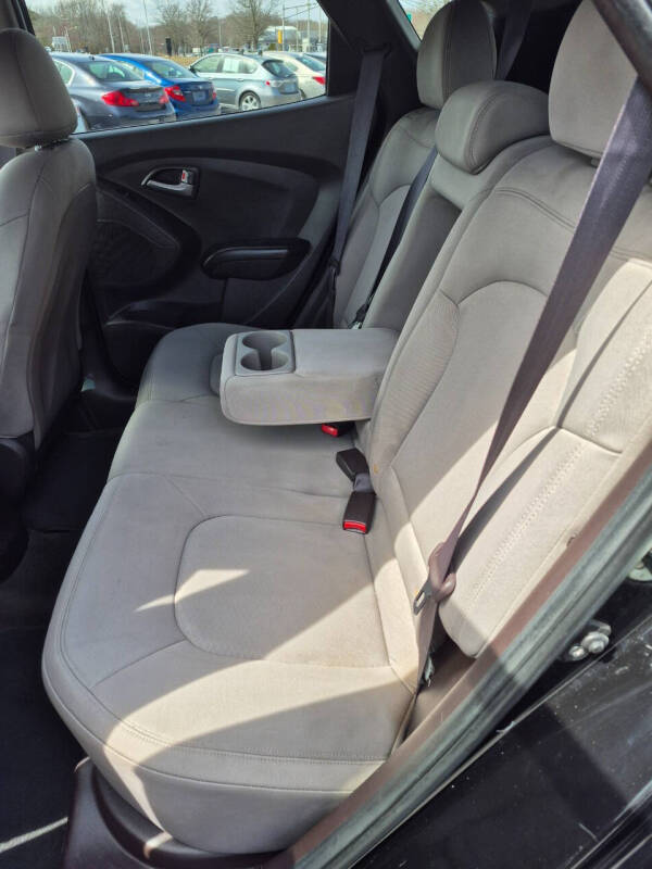 2012 Hyundai Tucson GL