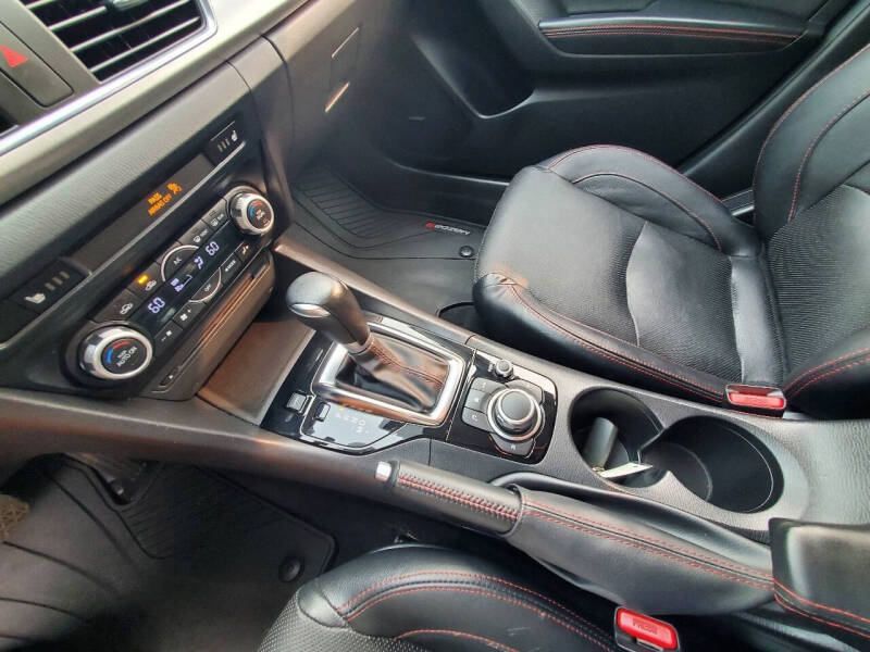 2015 Mazda MAZDA3 s Grand Touring