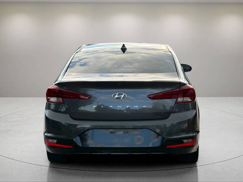 2020 Hyundai Elantra SEL