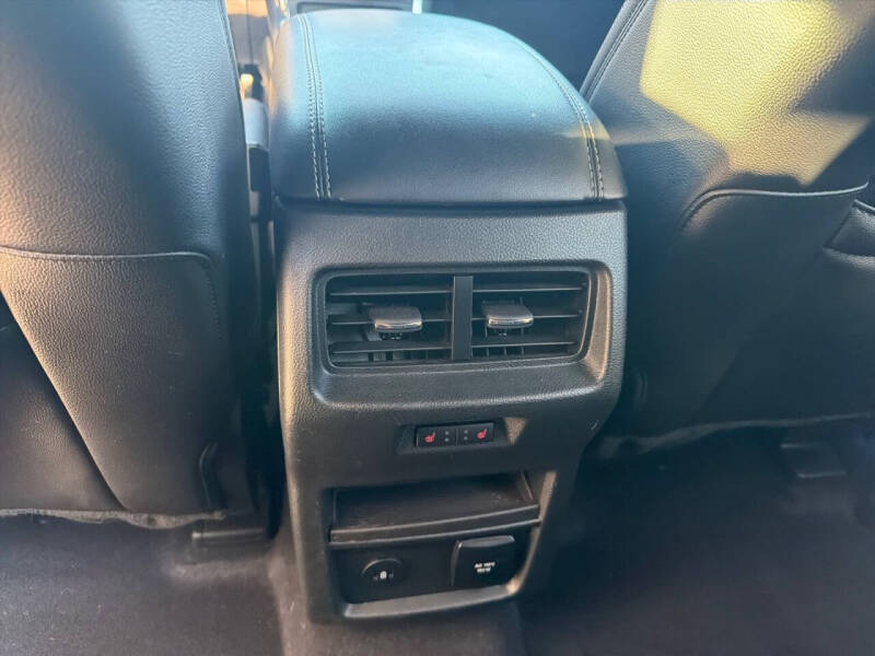 2024 Ford Edge ST
