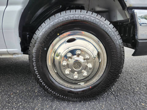 2018 Ford E-Series E-350 SD