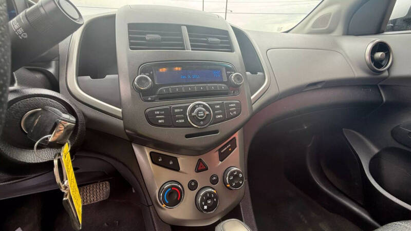 2012 Chevrolet Sonic LT