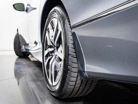 2019 Honda Accord Hybrid Touring