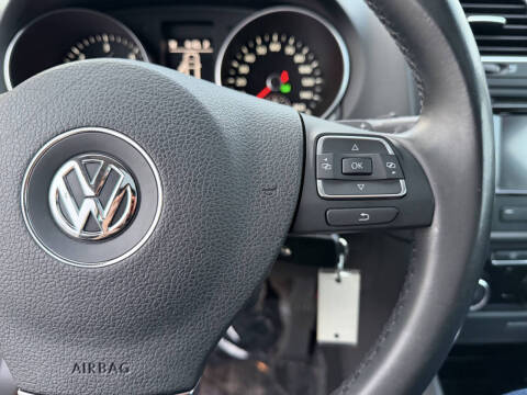 2012 Volkswagen Golf TDI
