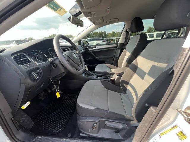 2016 Volkswagen e-Golf SE