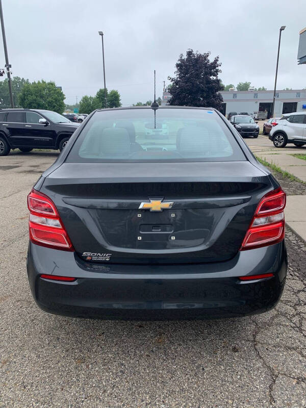 2017 Chevrolet Sonic LS Auto