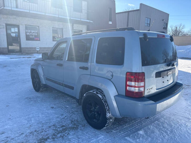 2012 Jeep Liberty Arctic