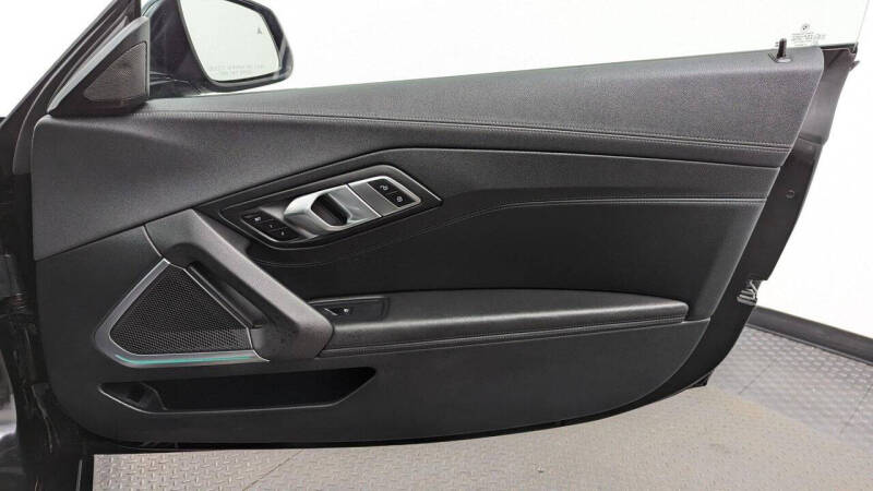 2025 BMW Z4 sDrive30i