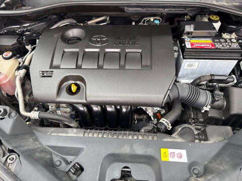 2021 Toyota C-HR LE