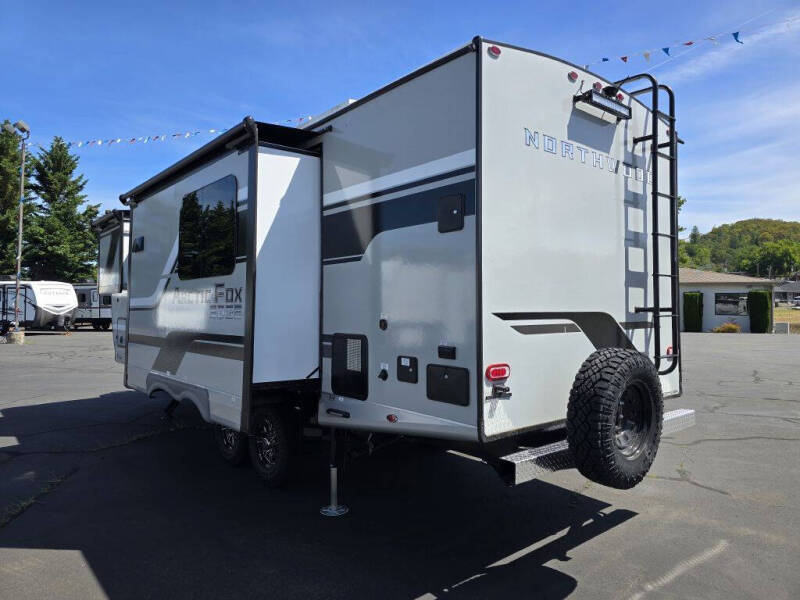 2025 NORTHWOOD ARTIC FOX 26MK