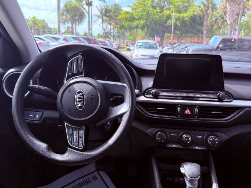 2020 Kia Forte LXS