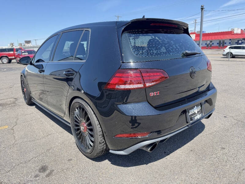 2021 Volkswagen Golf GTI SE