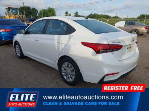 2019 Hyundai Accent SE