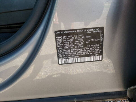 2024 Volkswagen Atlas SE