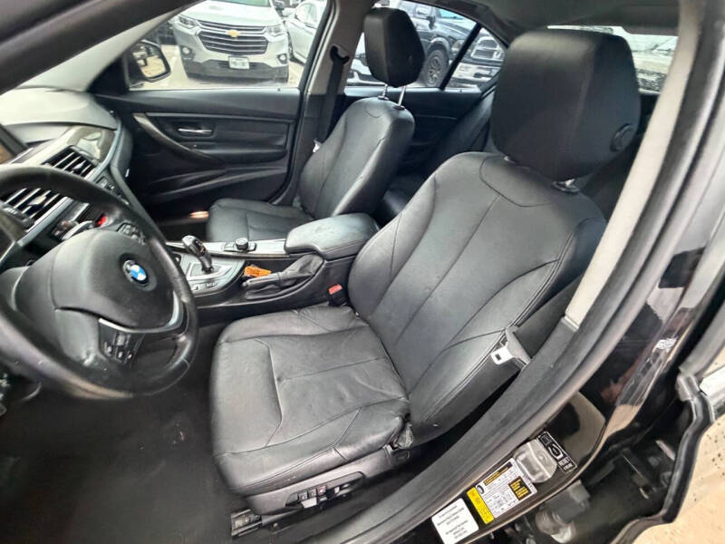 2015 BMW 3 Series 328i