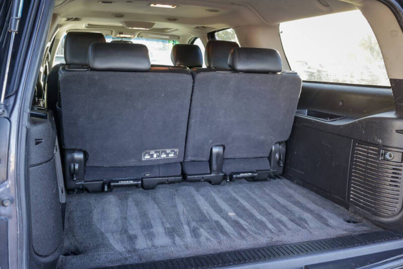 2011 GMC Yukon XL SLT