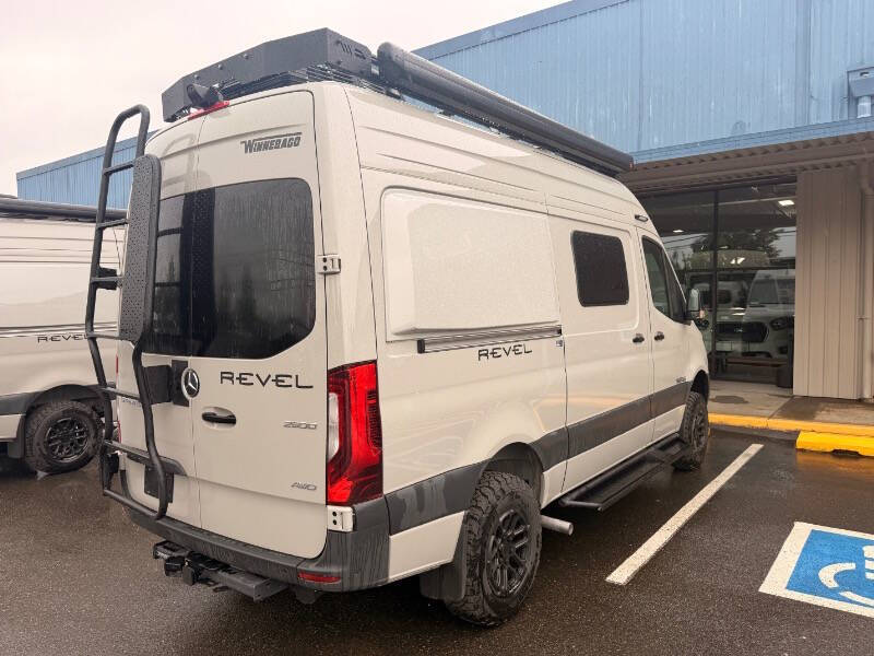 2025 Mercedes-Benz Sprinter