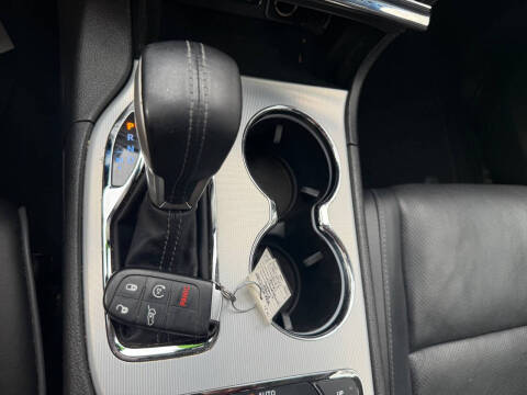 2021 Jeep Grand Cherokee Summit