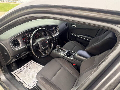 2019 Dodge Charger SXT