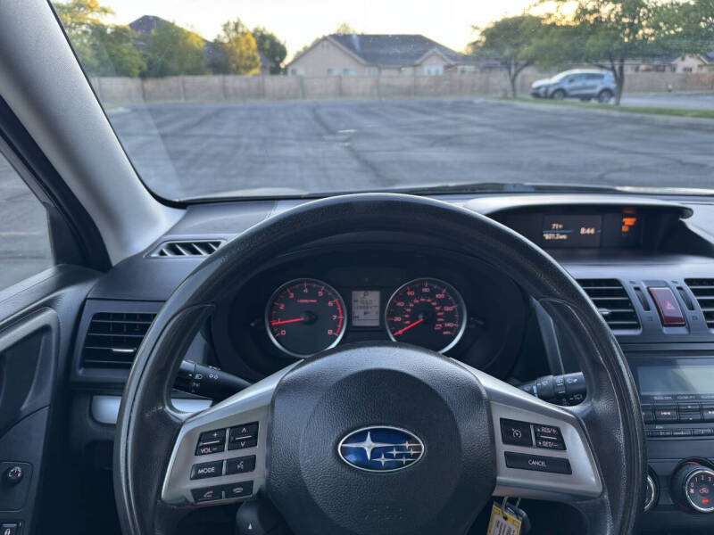 2015 Subaru Forester 2.5i