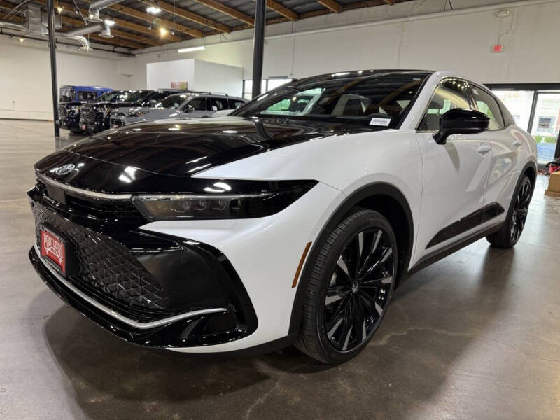 2026 Toyota Crown Platinum