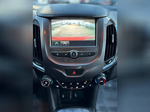 2017 Chevrolet Cruze LT Auto