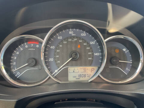 2015 Toyota Corolla LE Plus