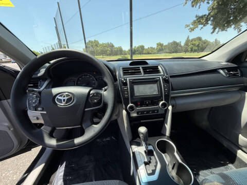 2012 Toyota Camry LE