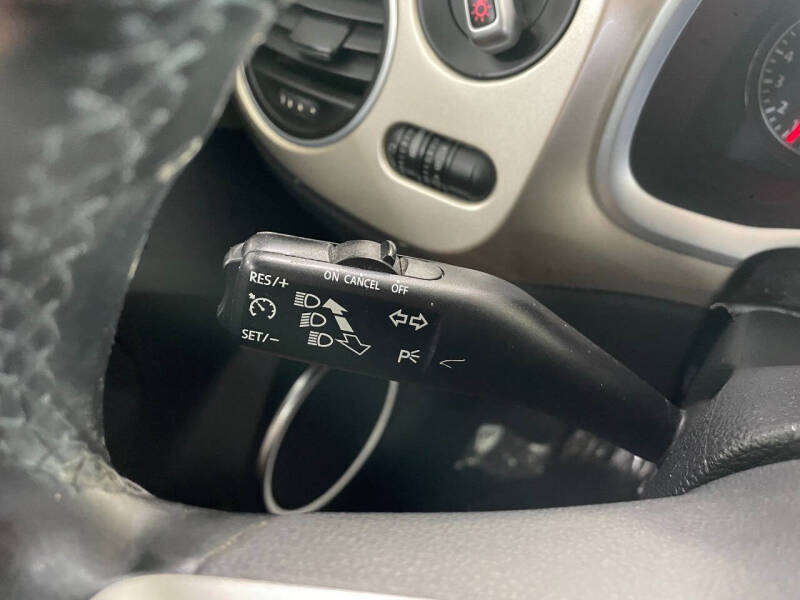 2012 Volkswagen Beetle 2.5L