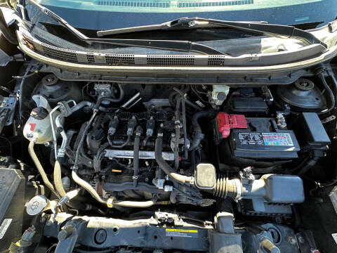 2019 Nissan Kicks SV