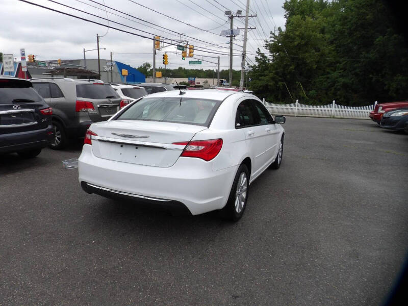 2012 Chrysler 200 Touring
