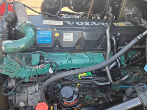 2010 Volvo VNL