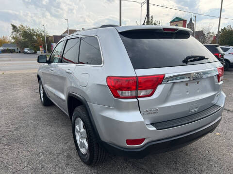 2011 Jeep Grand Cherokee Laredo
