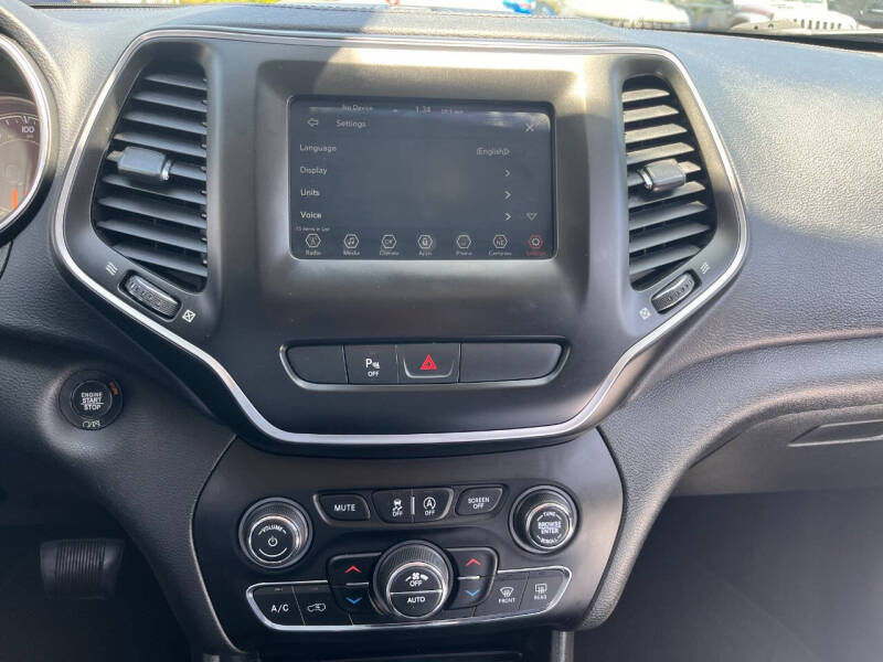 2019 Jeep Cherokee Altitude
