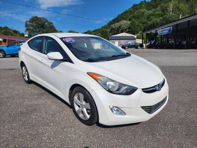 2013 Hyundai ELANTRA for sale at Auto Energy in Lebanon, VA