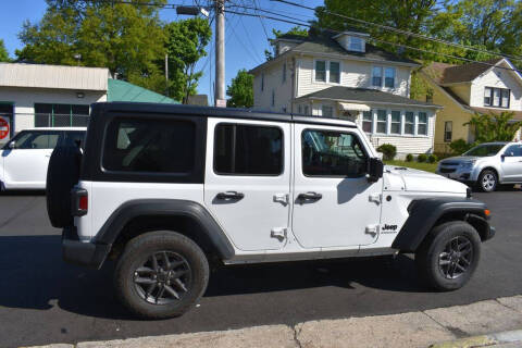 2025 Jeep Wrangler Sport S