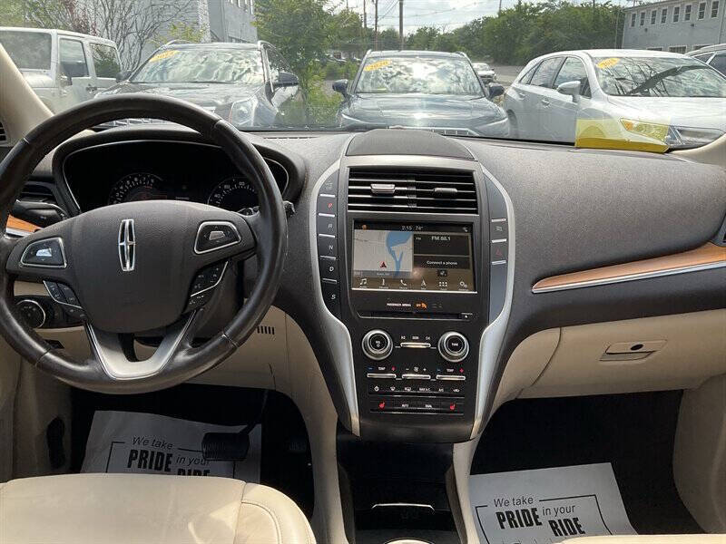 2019 Lincoln MKC Select